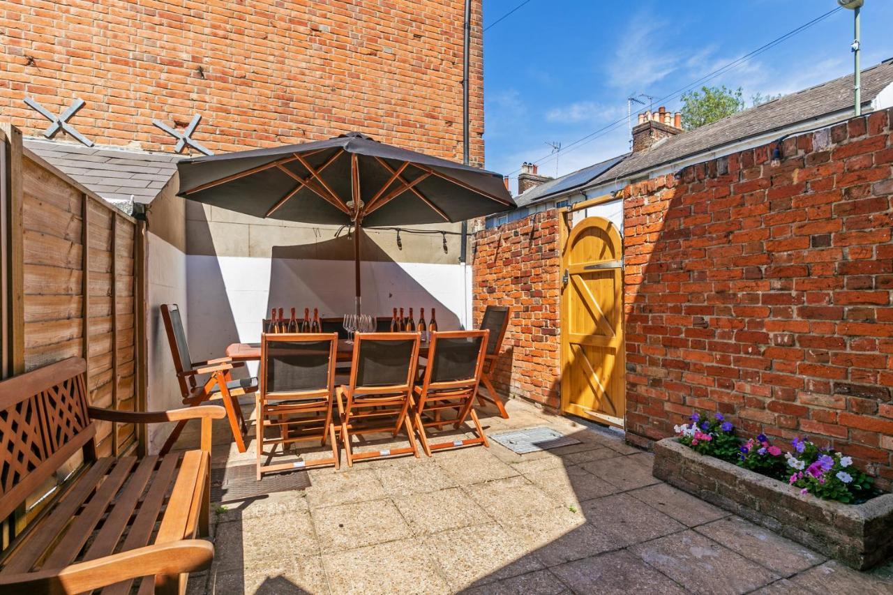 Villa The Nestle House Winchester Exterior foto
